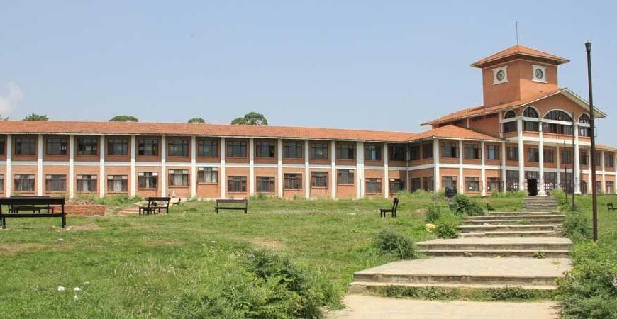 त्रिभुवन विश्वविद्यालयको स्नातक तहका प्रश्नपत्र अब नेपाली भाषामा पनि