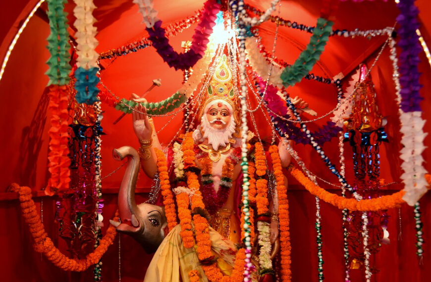 आज विश्वकर्मा पूजा