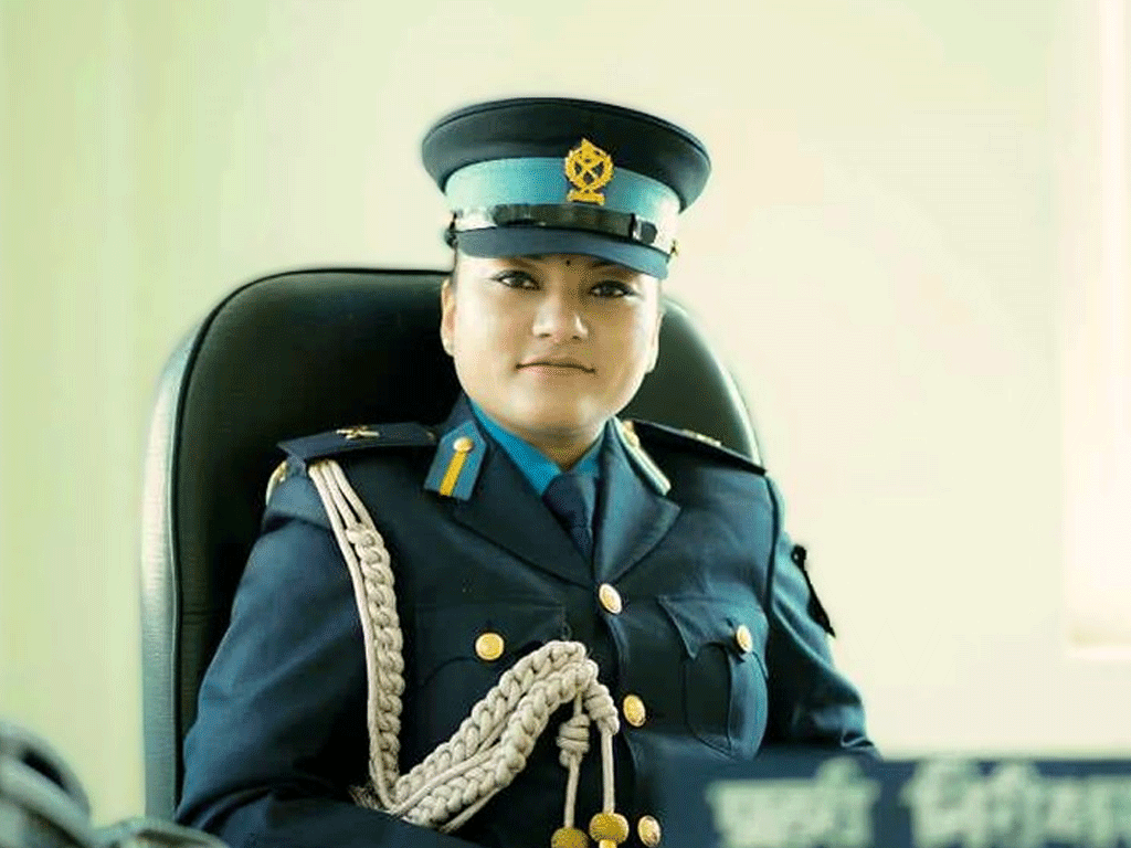 बलात्कारमा फसाइदिने भन्दै ३० लाख असुल्ने इन्स्पेक्टर बिनुको जिम्मेवारी खोसीयो