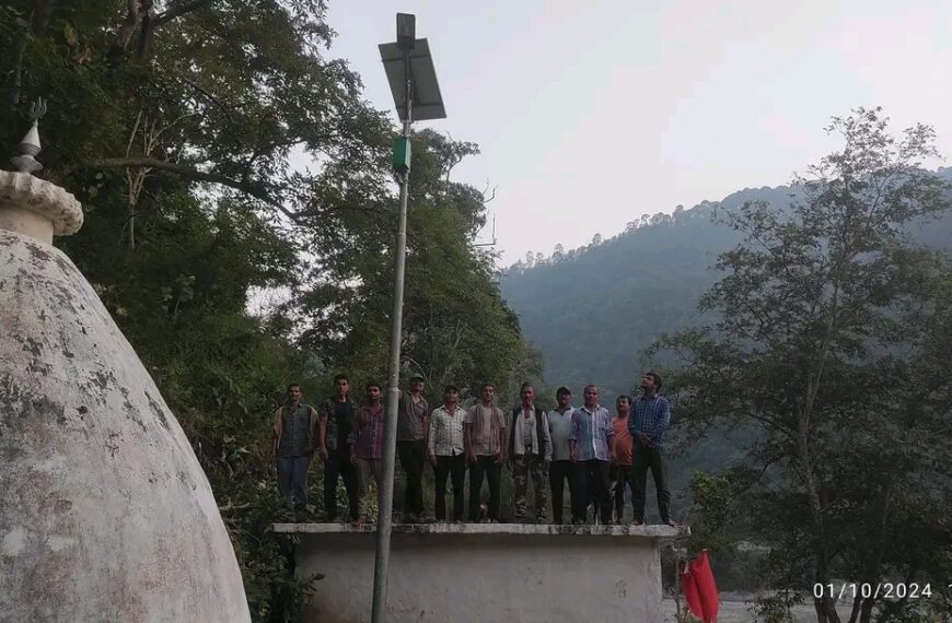 गाउपालिका अध्यक्ष चन्दले गरे मन्दिरमा निशुल्क सौर्य उर्जा जडान