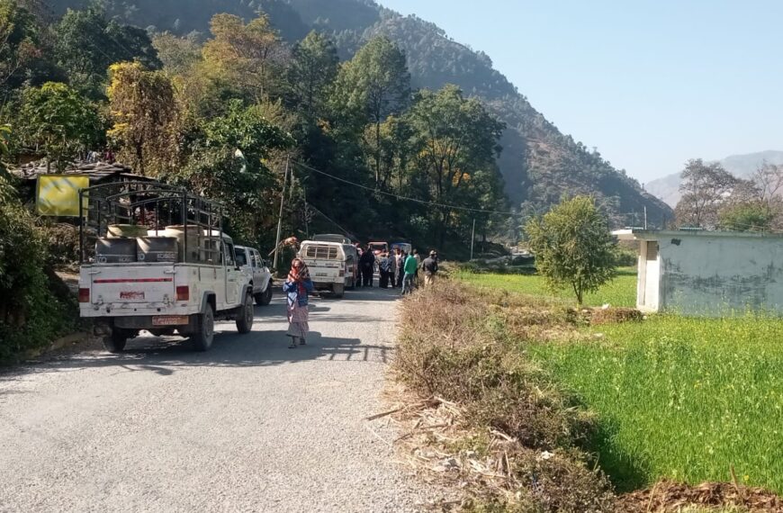 खोप लगाएका बालकको मृत्यु भएपछि बैतडीमा सडक अबरुद्ध
