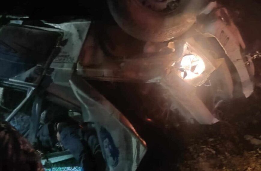 बझाङमा जीप दुर्घटना हुँदा एकै परिवारका तीनसहित चार जनाको मृत्यु