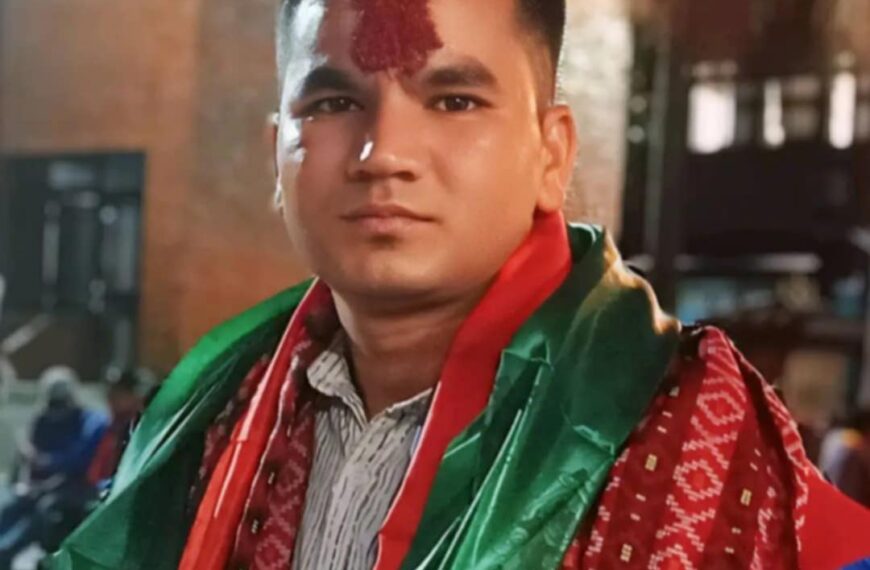 राइपुर बिद्यालयमा प्रथम हुनेलाइ विशेष पुरस्कार दिने : चन्दको घोषणा