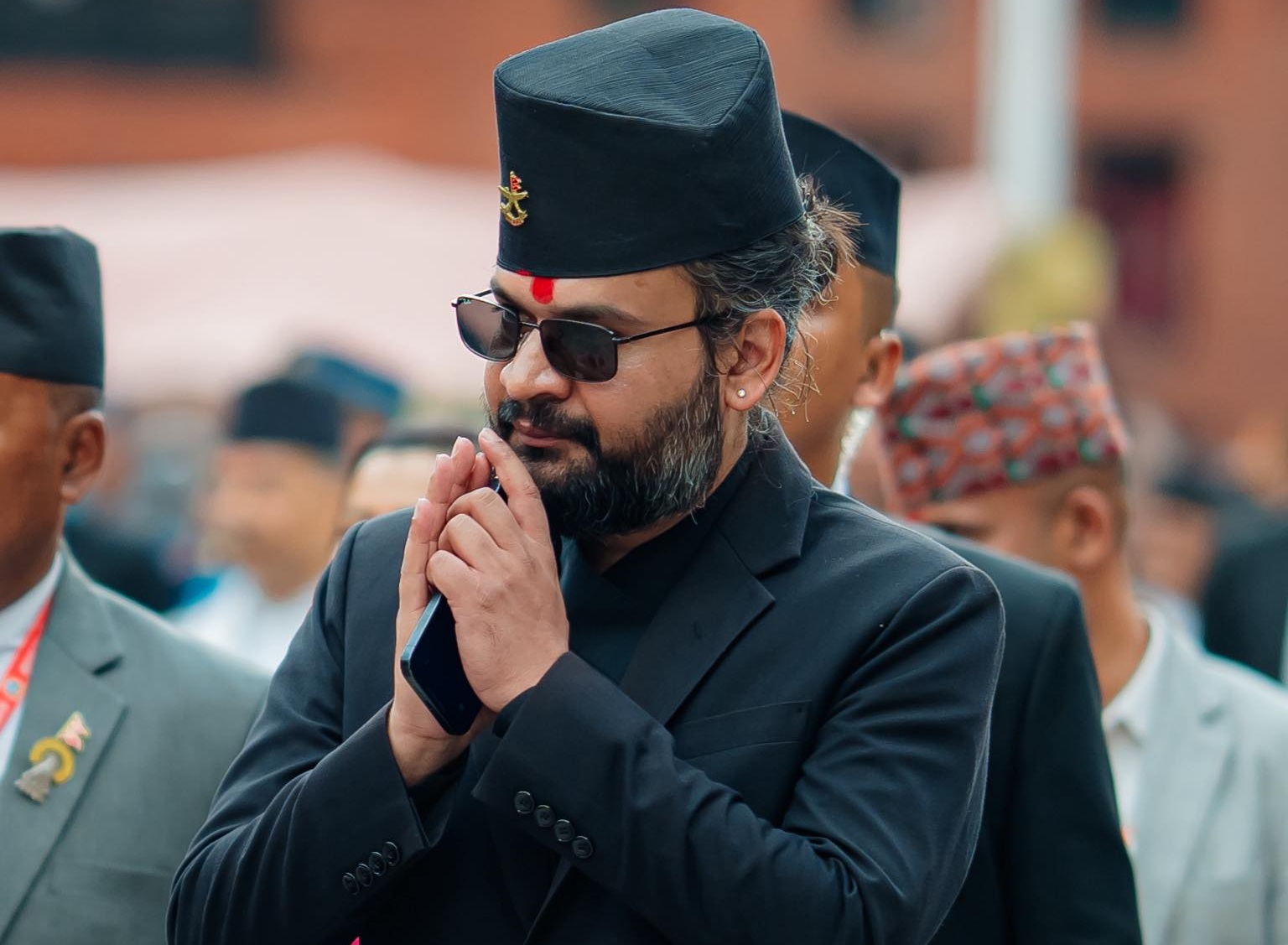 जेनजीलाई संयमित हुन बालेनको आग्रह