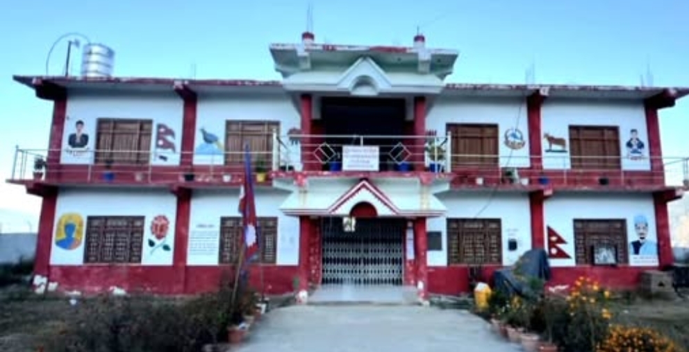 पञ्चेश्वर गाउँपालिकामा नयाँ प्रमुख प्रशासकीय अधिकृत भण्डारी