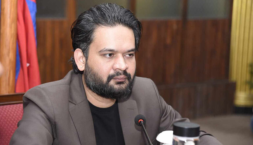 काठमाडौंका मेयर बालेनले राजीनामा दिए