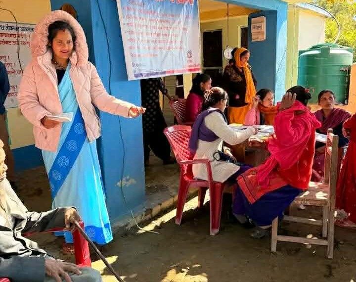 महाकाली स्वास्थ्य चौकीको स्वास्थ्य शिविरमा सय बढीले लिए सेवा