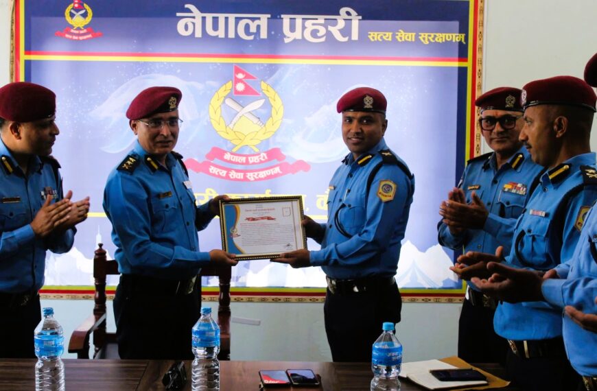 इन्सपेक्टर बलराम पाण्डेय बने उत्कृष्ट प्रहरी
