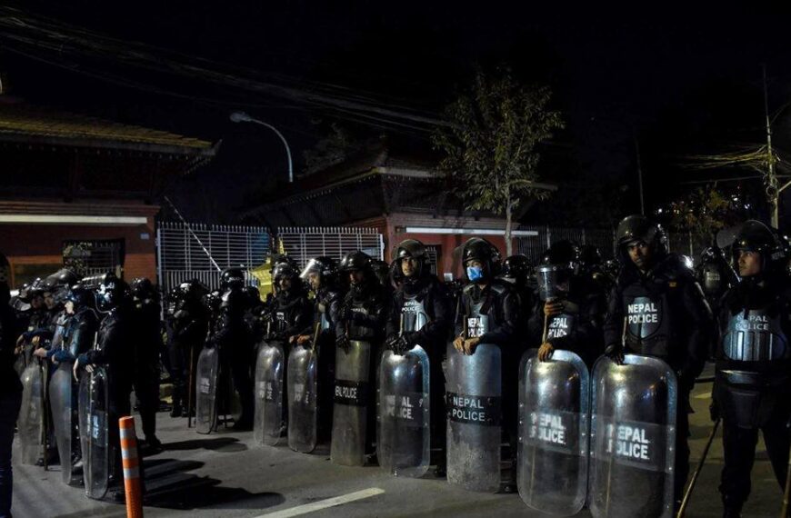 रातभर प्रहरीको सर्च अप्रेशन – काठमाडौंबाटै १९५ जना पक्राउ