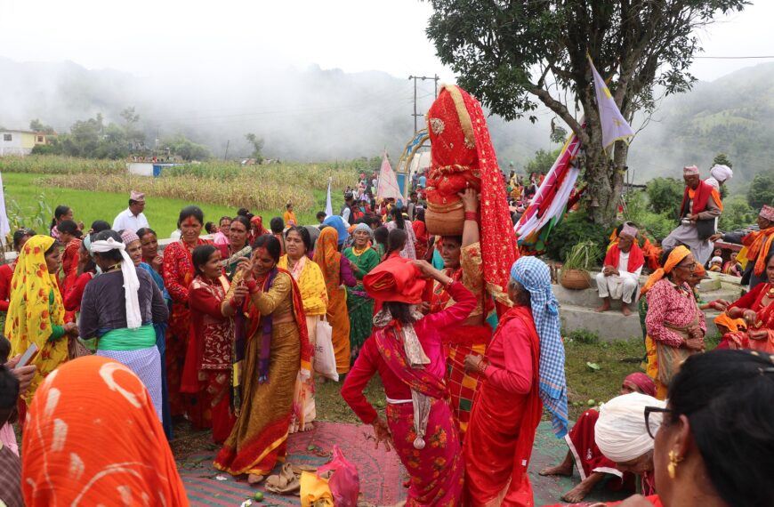 गौरा पर्वको मुख्य दिन आज दुर्गाष्टमी (अठेवाली) धुमधाम संग&hellip;